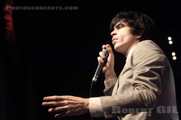 CHAIN AND THE GANG - 2012-11-24 - BOULOGNE-BILLANCOURT - Carre Bellefeuille - 